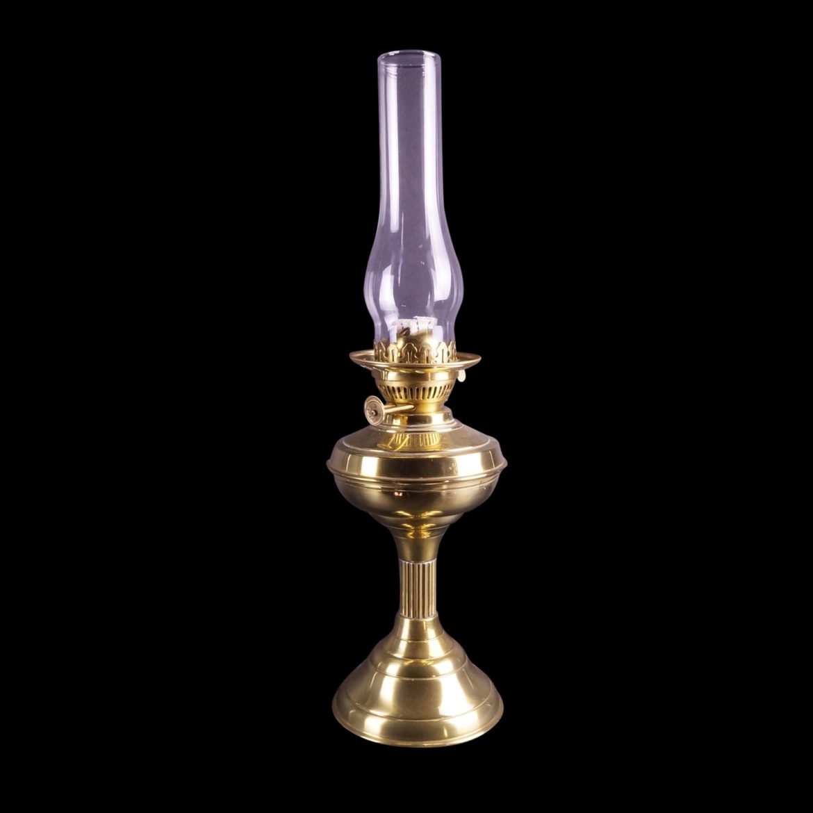 An Aladdin brass model no 23 table oil lamp Old Flames Ltd